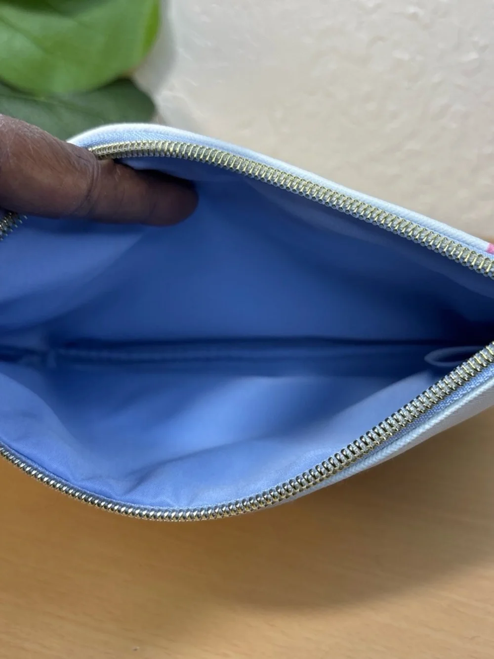 #1 Teacher Apple Pencil-Accent Zipper Pouch